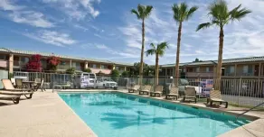 Brawley Inn - Pool