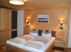 Ferienchalet zum Lebzelter mit Sauna und Whirlpool - Værelse