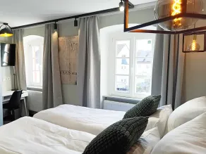 NOX HOTEL - Digital-Check-In - No Reception - nahe Bretten & Karlsruhe - 3 Tokyo - Camera