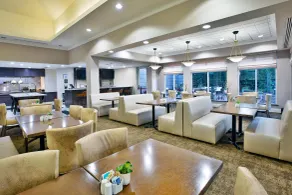 Hilton Garden Inn Chesapeake/Greenbrier - Restaurant