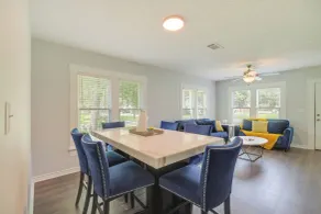 Port Neches Home Rental: Walk to Tugboat Island! - Interiør