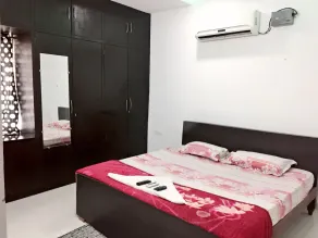 Prestige service apartment - Room