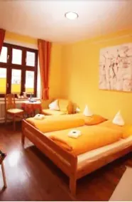 Hotel zur alten Stadtmauer - Room