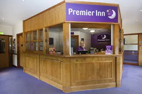 Premier Inn Milton Keynes Sw - Furzton Lake - Recepción