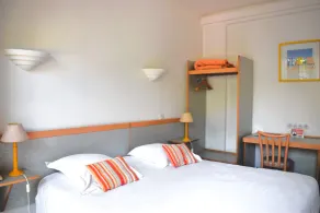 Hôtel Orange Marine - Værelse