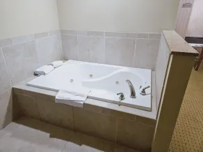 Cobblestone Inn & Suites - Bloomfield - Habitación