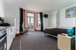 Maples Hotel - Chambre