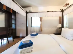 Holiday Villa, Lanta - Rom