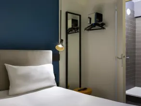 Première Classe Marseille Centre - Chambre