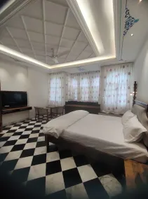 Krishna Villa - Camera