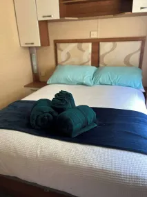 Lovely and Comfy 3-bedroom Mobile Home Retreat in Kirkcolm - Rum