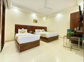 Hotel Emblem Suites Delhi Airport - Camera