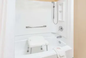 Baymont by Wyndham Elkhart - Salle de bain