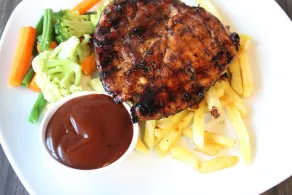 The Lively Hotel Kualanamu - Restaurant
