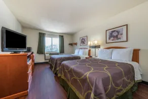 Super 8 by Wyndham Denton - Chambre