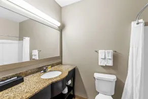 Days Inn by Wyndham Rockdale Texas - Badeværelse