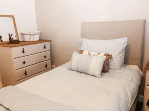 Lavender Lodge - Interior