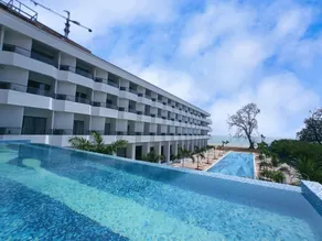 Pacific Regency Beach Resort, Port Dickson - Pool
