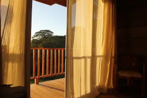 Hotel Bosque Verde Lodge - Vista do quarto