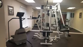 The Hotel at Dayton South - Salle de remise en forme