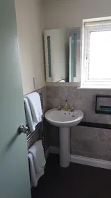 Grove House Hotel - Bathroom