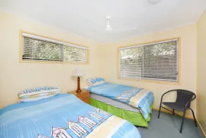 Sunbright 2/5 Petrel Street - Room
