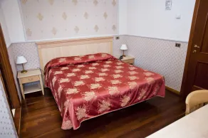 Hotel Arco Di Travertino - Room