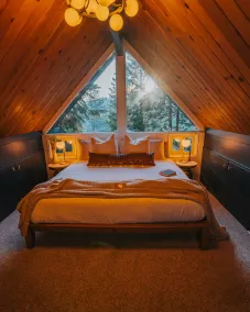 The Lightfoot Cabin Mid-Century Perfect Romantic Getaway Hot Tub|Sauna - Værelse