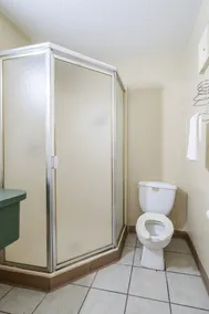 OYO Hotel Shreveport Airport North - Salle de bain