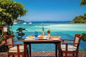 Enchanted Island Resort - Restaurante