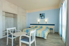 Apartamentos Colón Playa - Chambre