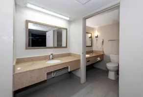 Red Roof Inn Petersburg - Fort Lee - Bagno