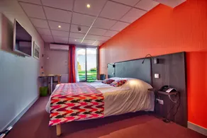 Logis Hôtel Restaurant Le Chalet du Mont Roland - Chambre