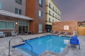 Fairfield Inn & Suites by Marriott Moorpark Ventura County - Piscine