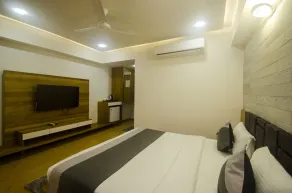 Hotel Grand Elegance - Chambre
