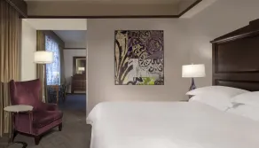 The Ashton Hotel - Room