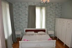 Dachi Inn - Zimmer