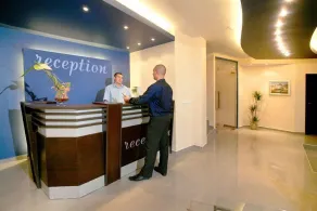 Riverside Family Hotel - Reception