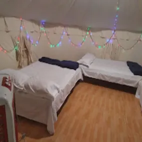 Gunjan Farms - Resort And Camping - Quarto