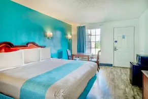 Motel 6-Grand Rivers, KY - Zimmer