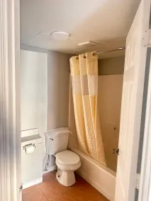 Budget Inn - Salle de bain