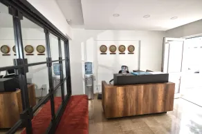 New Chill and Go Apartments - Lobby