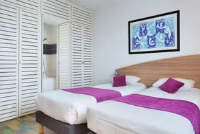 Hôtel Suite Home Orléans Saran - Chambre