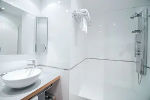 Petit Palace Santa Cruz - Salle de bain