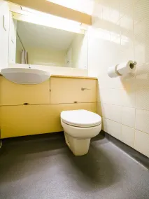 OYO Sunrise Hotel, A46 N Leicester - Bathroom