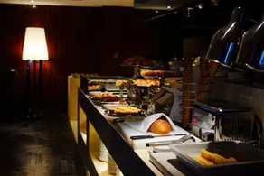 DW Hotel - Restaurant