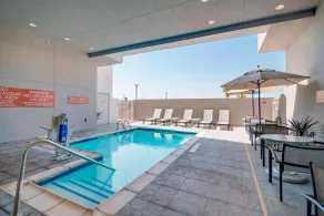 TownePlace Suites Fort Worth University Area/Medical Center - Piscina