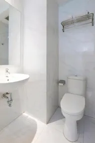 Hotel O Ipeda Family Residence - Baño