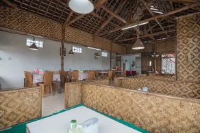 RedDoorz near Happy Farm Ciwidey - Restaurant