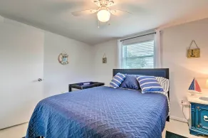 Canalfront Hudson Home W/private Dock & Yard! - Rum